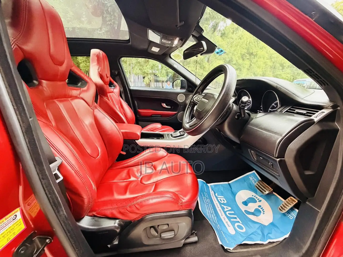 Land Rover Range Rover Evoque 2015 Red