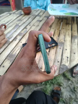 মটোরোলা জি৯৬ ৫জি ২৫৬ জিবি গ্রিন