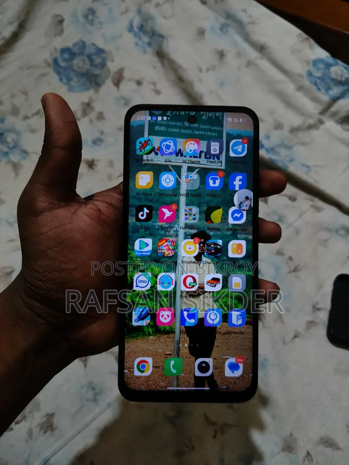 টেকনো স্পার্ক ৪০ প্রো ১২৮ জিবি কালো