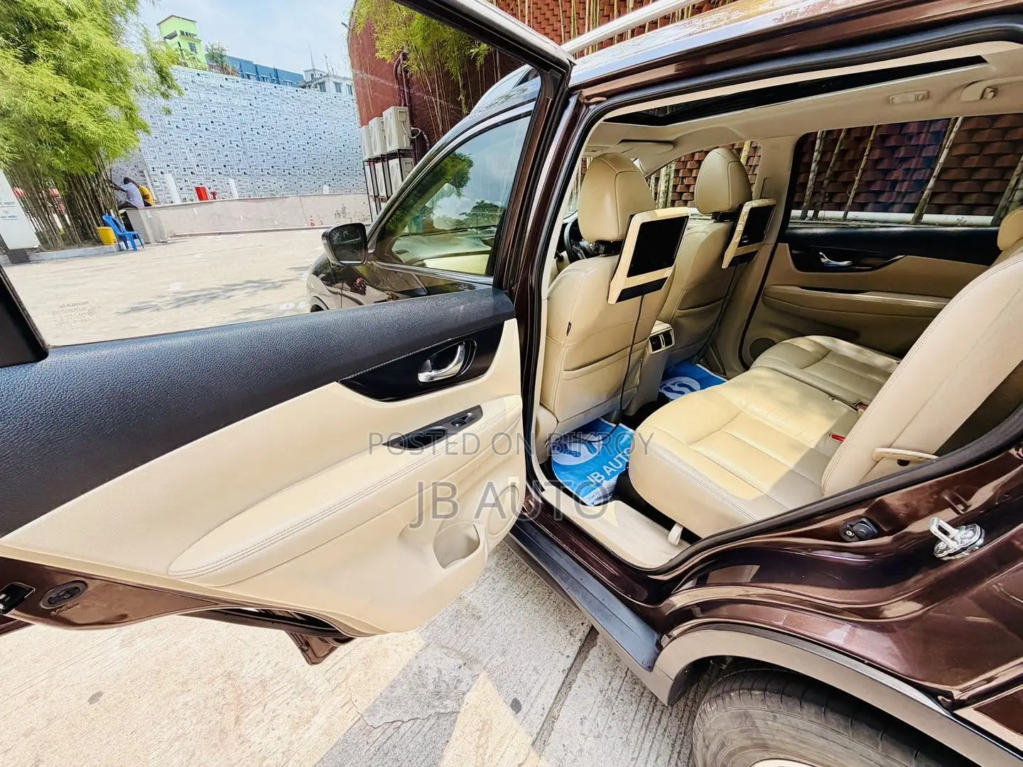 Nissan X-Trail 2.0 Petrol AWD 2020 Brown