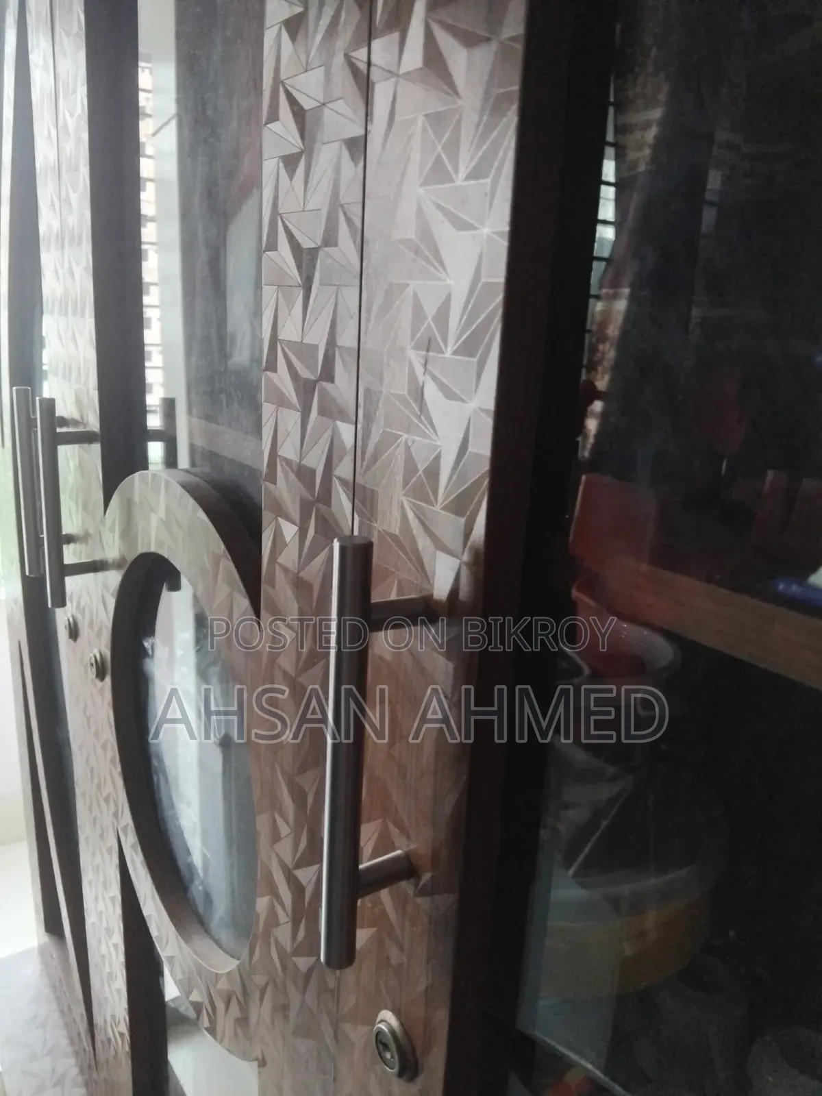 শোকেস/ক্রোকারিজ ওয়াল কেবিনেট