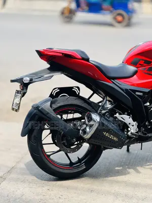 Suzuki Gixxer SF FI 2022 Red