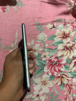 Walton 32 GB Gray