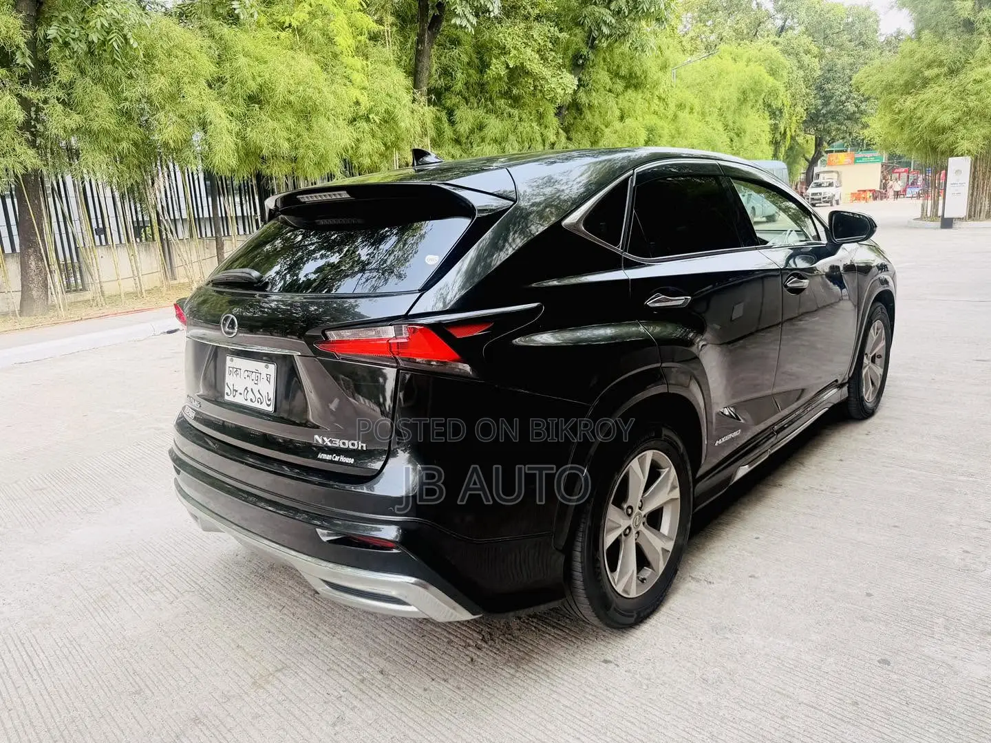 Lexus NX 300h AWD 2014 Black