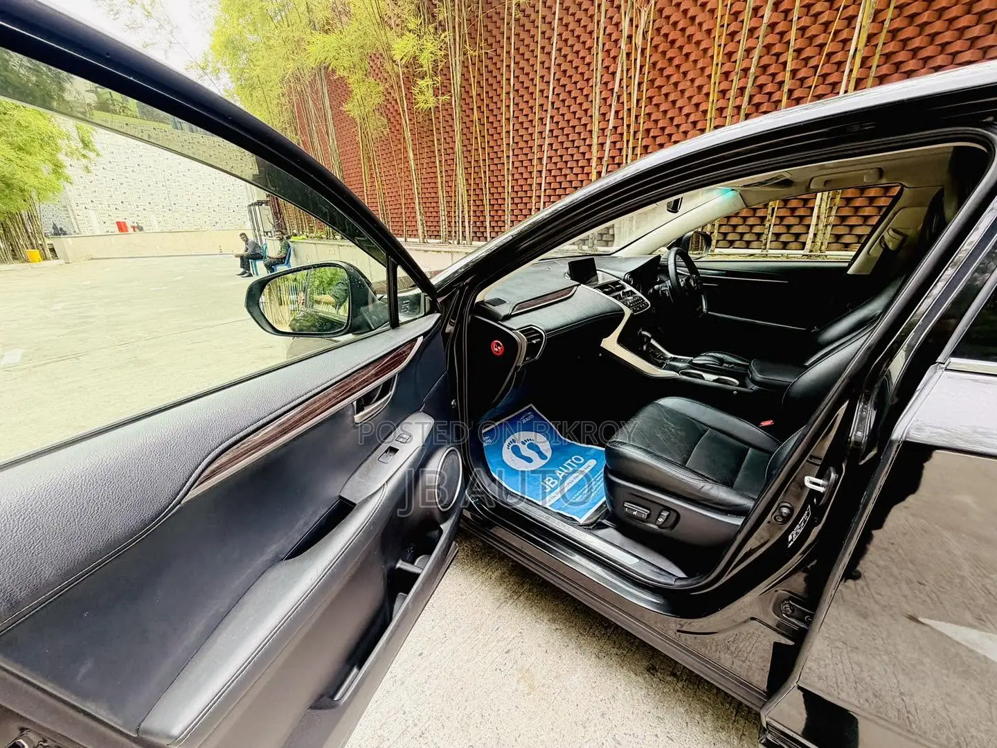 Lexus NX 300h AWD 2014 Black