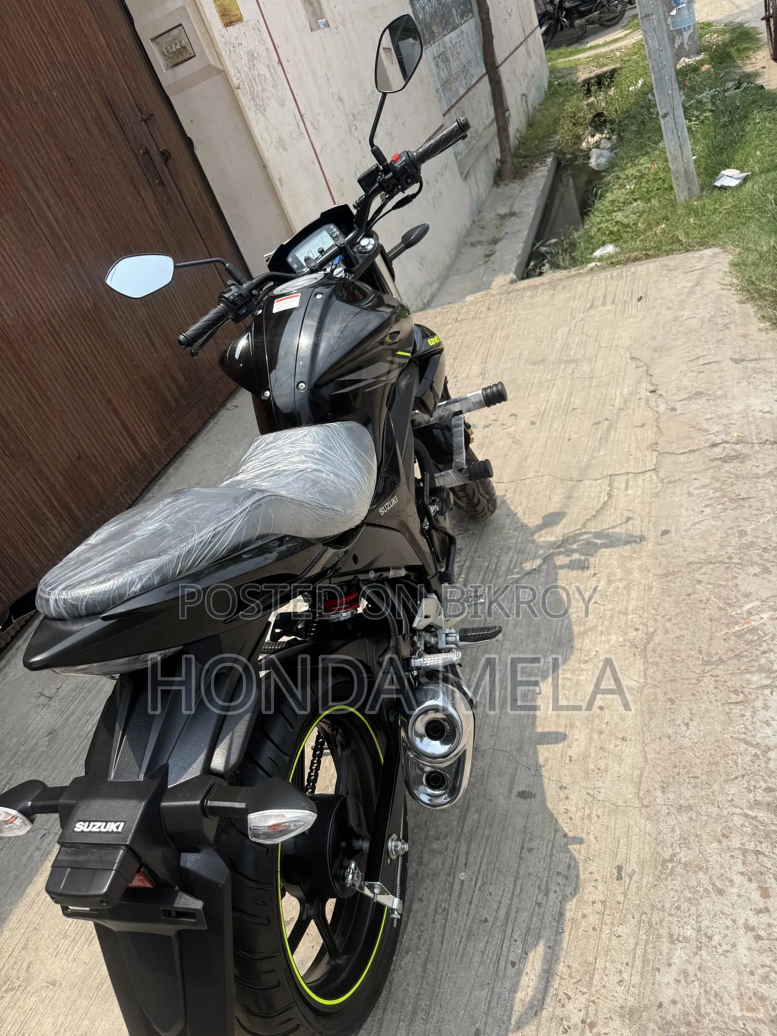 Suzuki Gixxer Monotone 2026 Black