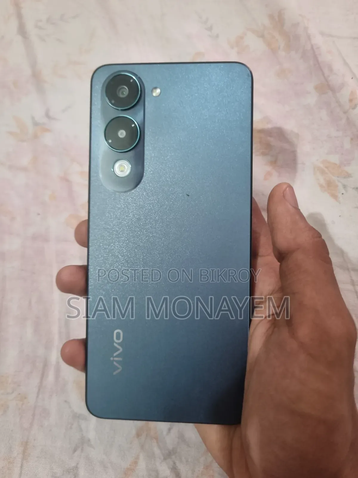 নতুন Vivo Y04 ৬৪ জিবি সবুজ