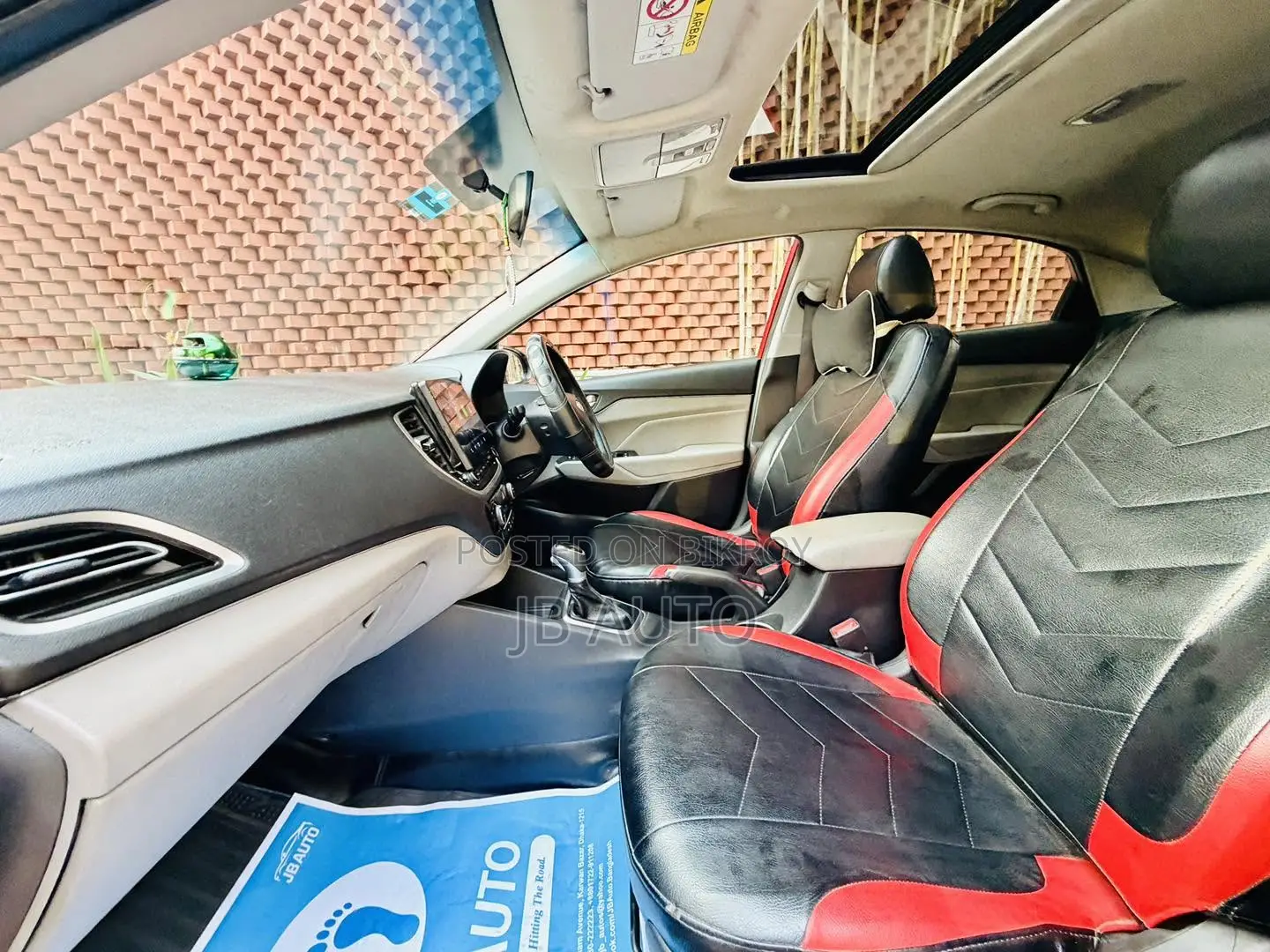 Hyundai Accent Limited 2021 Red