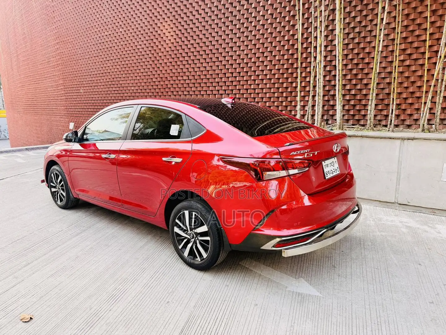 Hyundai Accent Limited 2021 Red