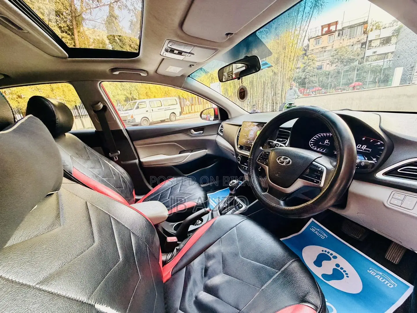 Hyundai Accent Limited 2021 Red