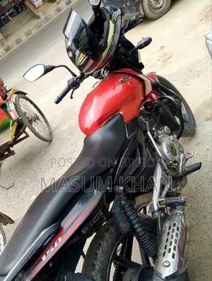 Bajaj Pulsar 150 2014 Red