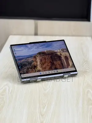 Laptop Lenovo ThinkPad X1 Yoga 32GB Intel Core Ultra 7 SSD 1T