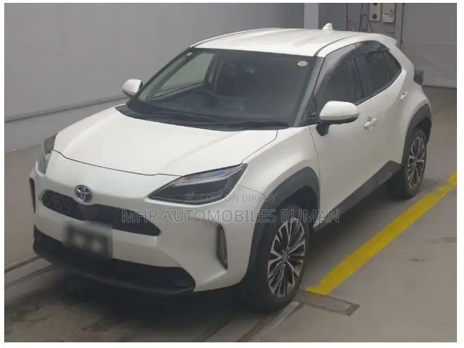 Toyota Yaris Cross 1.5 Hybrid Front Wheel Drive 2021 Pearl