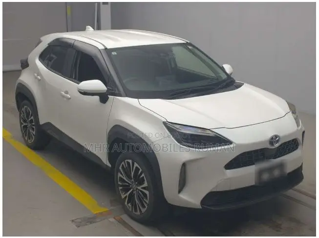 Toyota Yaris Cross 1.5 Hybrid Front Wheel Drive 2021 Pearl
