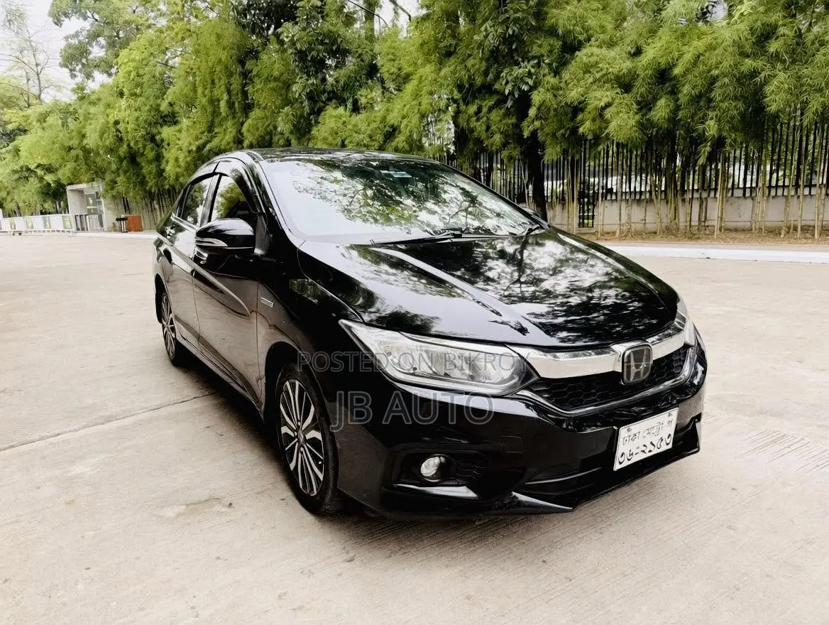 Honda Grace 1.5 Hybrid AWD 2017 Black