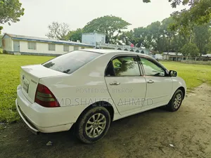 Toyota Corolla 2003 White