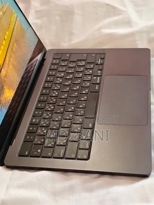 Laptop Apple MacBook Pro 2025 M5 16GB Apple M5 SSD 1T