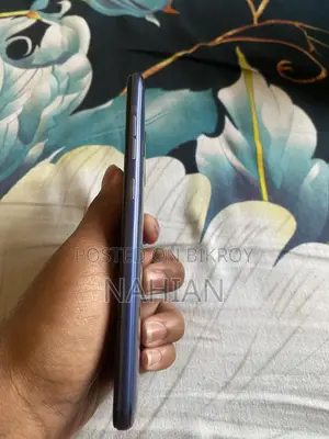 Xiaomi Pocophone F1 64 GB Blue