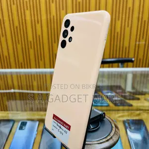 Samsung Galaxy A13 128 GB Pink