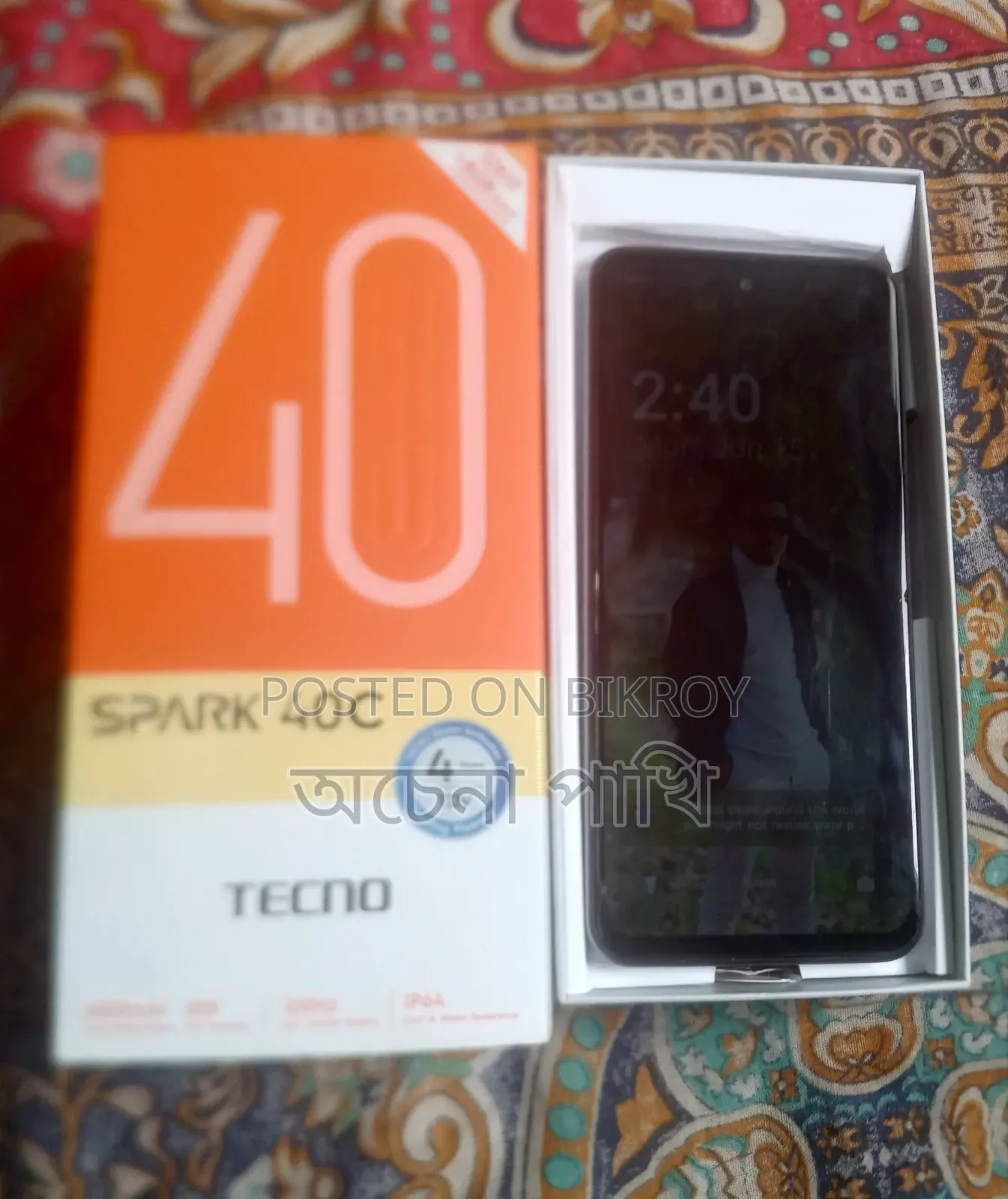 Tecno Spark 40 128 GB Silver