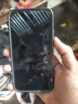 অ্যাপল আইফোন ১১ ১২৮ জিবি