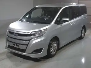 Toyota Noah 2.0 AWD (7 Seater) 2021 Silver