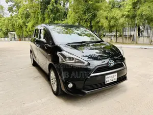 Toyota Sienta 1.5 Hybrid FWD (6-seater) 2016 Black