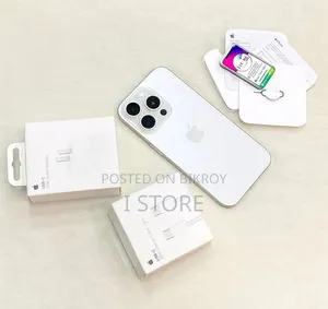 অ্যাপল আইফোন ১৫ প্রো ম্যাক্স ২৫৬ জিবি হোয়াইট