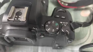 Canon Eos 250d Camera
