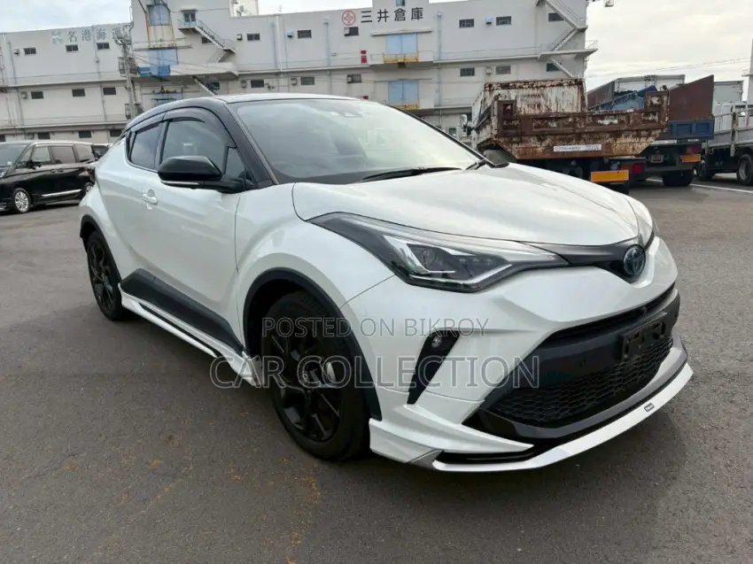Toyota C-HR 2021 Pearl