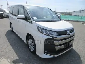Toyota Noah 2023 Pearl