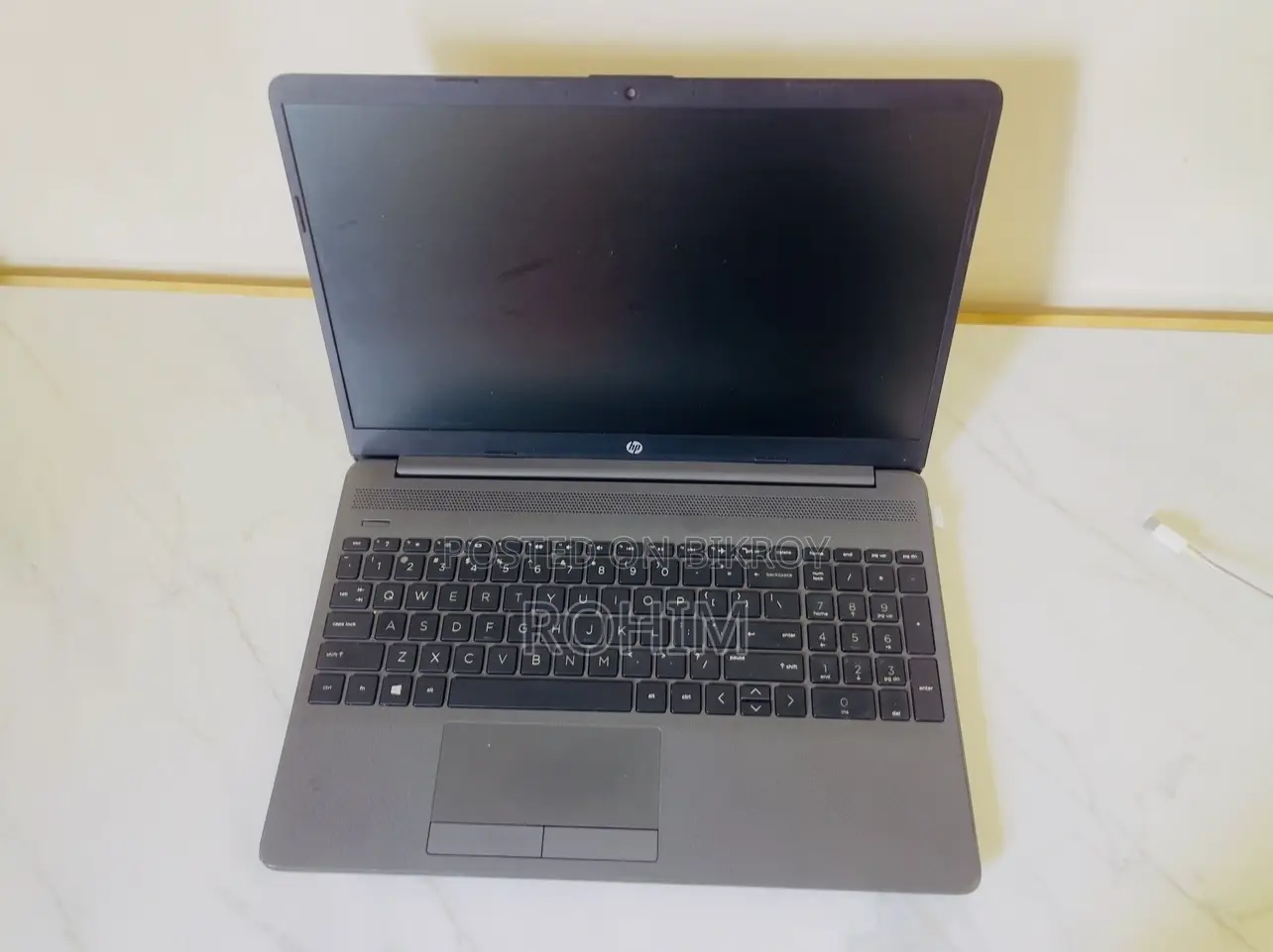 Laptop HP 250 G8 8GB Intel Core i3 HDD+SSD 1T