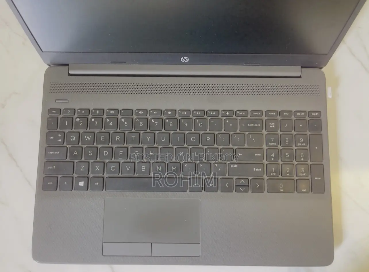 Laptop HP 250 G8 8GB Intel Core i3 HDD+SSD 1T