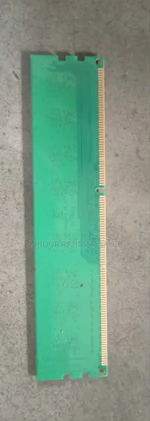 DDR 3 4 GB RAM