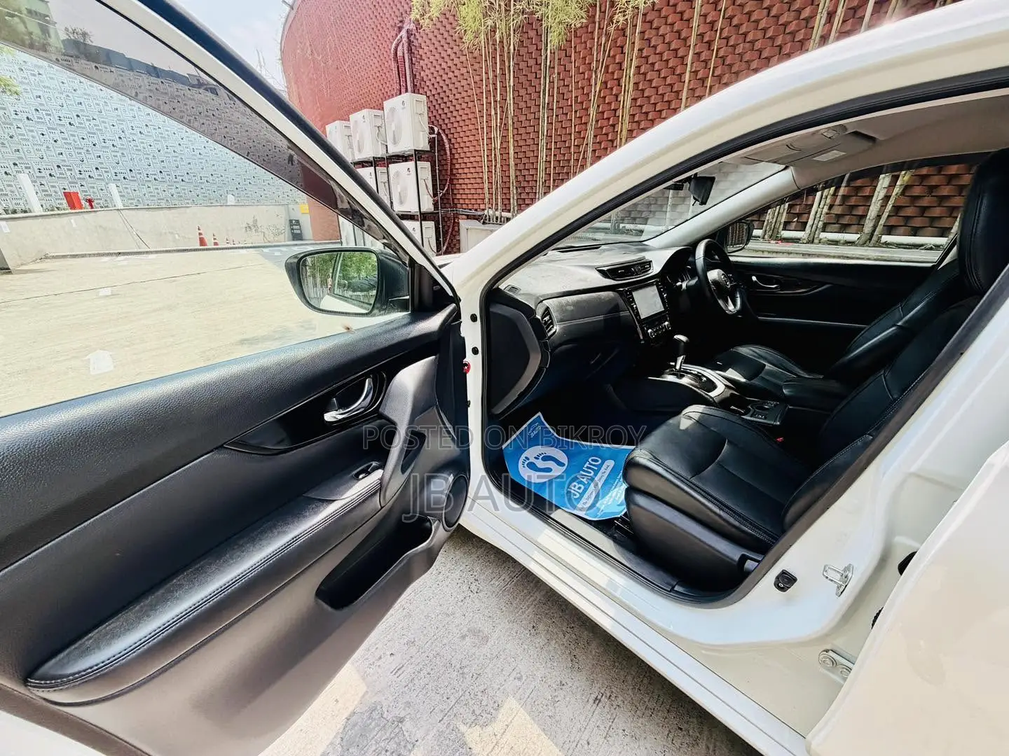 Nissan X-Trail 2.0 Hybrid AWD 2018 Pearl