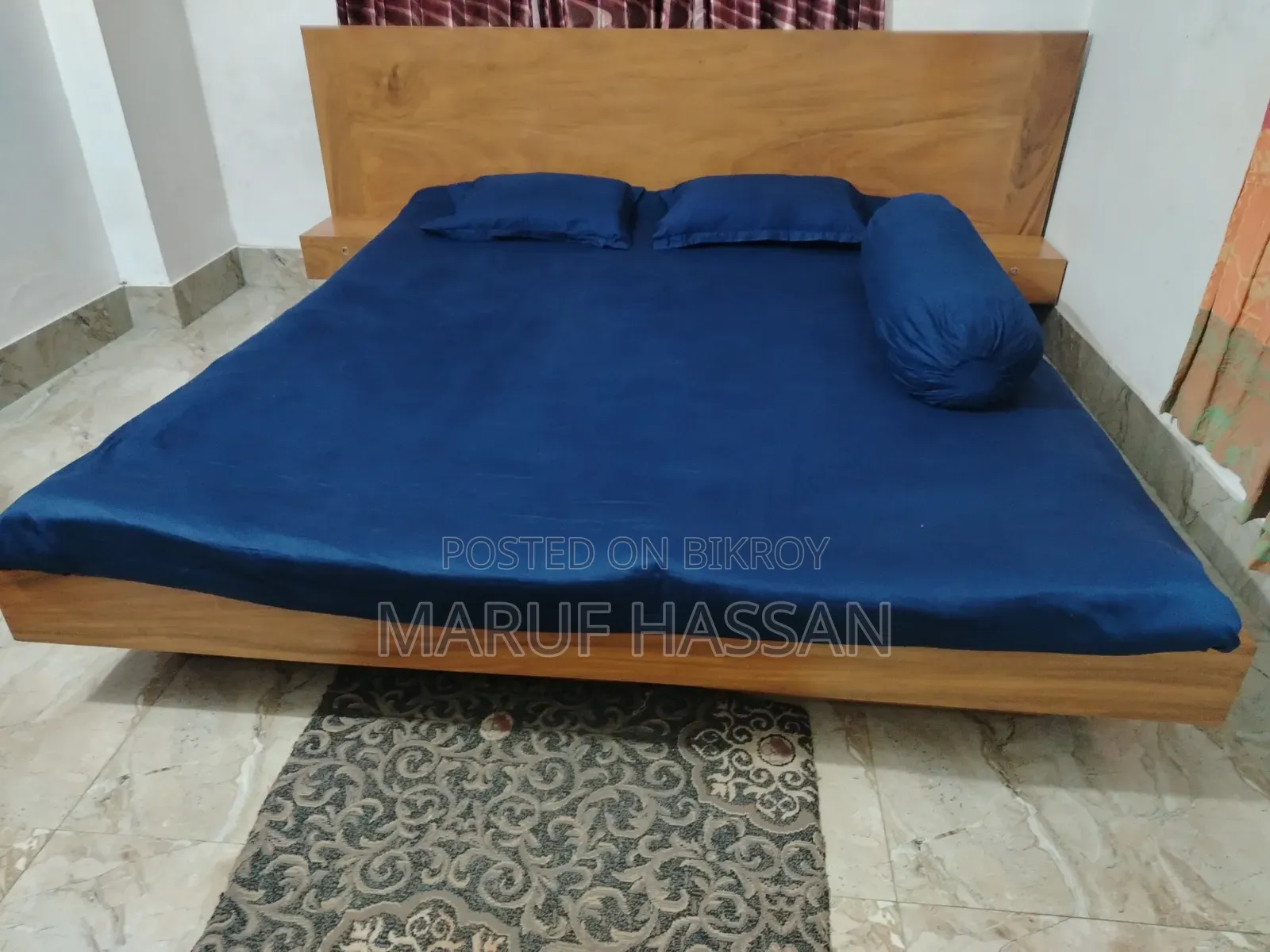 Floating Bed