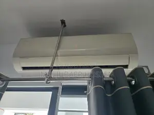 2 Ton Gree Ac (Model:- Gs-24v/I)