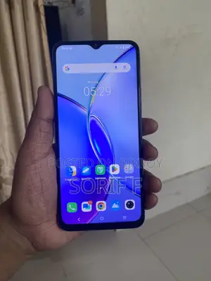 Vivo Y17s 128 GB Pink