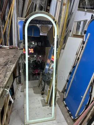 ৩ ইন ১ লাইটিং মিরর