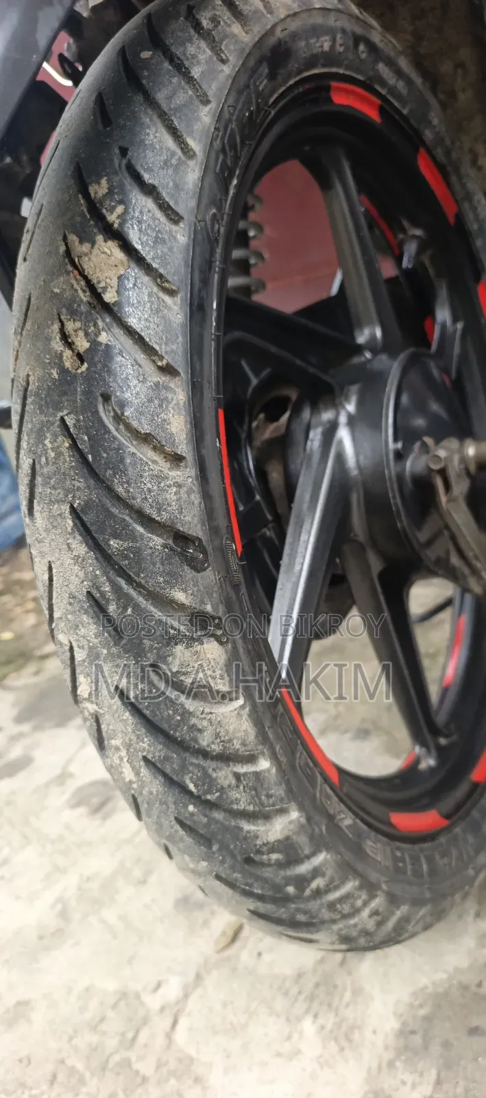 Honda CB 2017 Red
