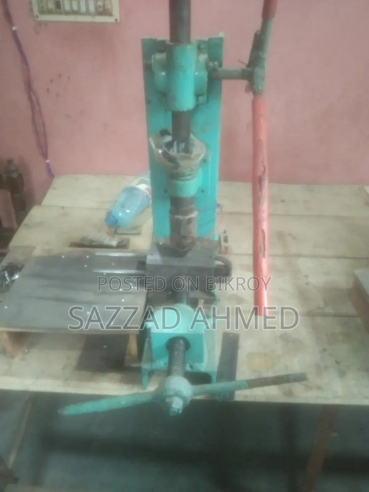 2 Plastic-type machines for sale