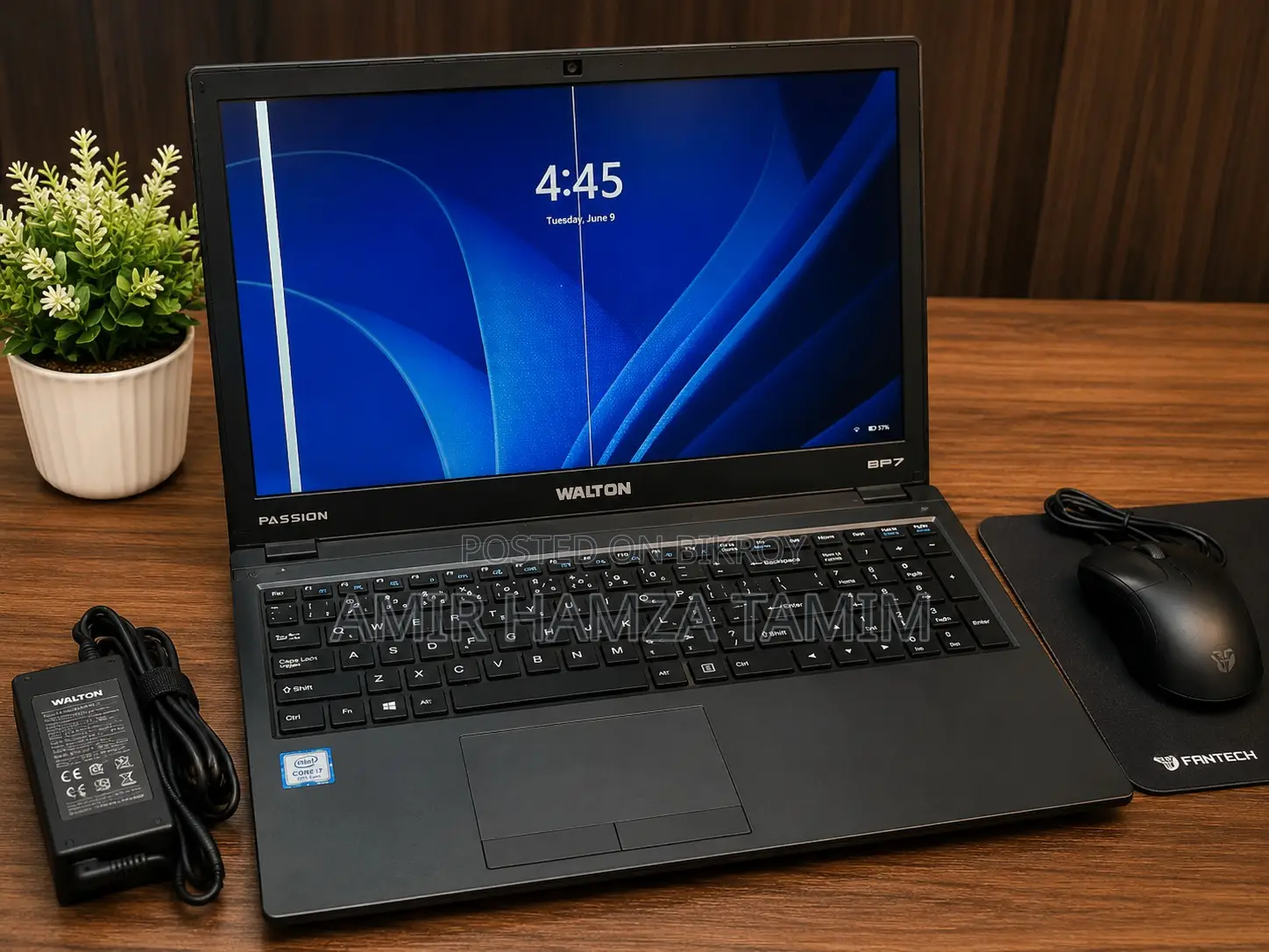 Laptop 8GB Intel Core I7 HDD 1TB