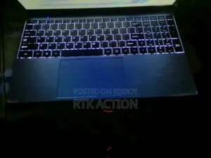 Laptop 8GB Intel SSD 128GB
