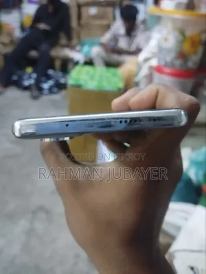 টেকনো ক্যামন ৪০ প্রো ৪জি ২৫৬ জিবি