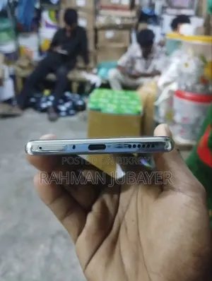 টেকনো ক্যামন ৪০ প্রো ৪জি ২৫৬ জিবি