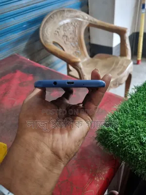 Samsung Galaxy J7 32 GB Blue