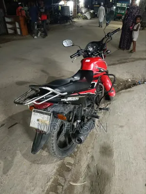 Suzuki Hayate 2018 Red