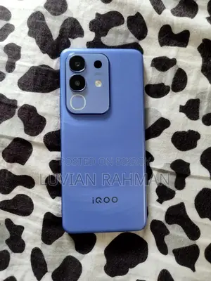 iQOO Z10x 128 GB Purple