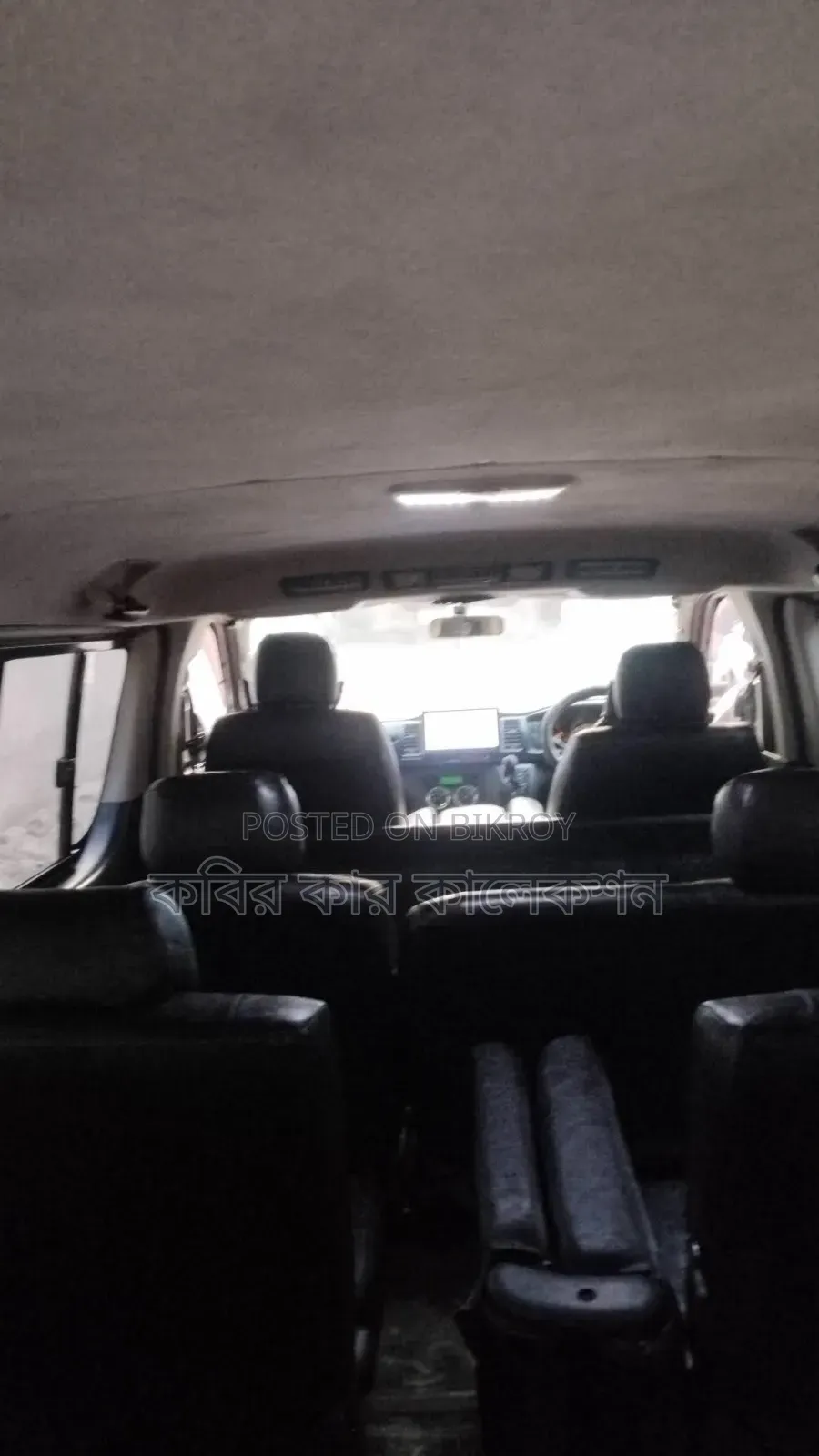 Toyota HiAce 2012 White