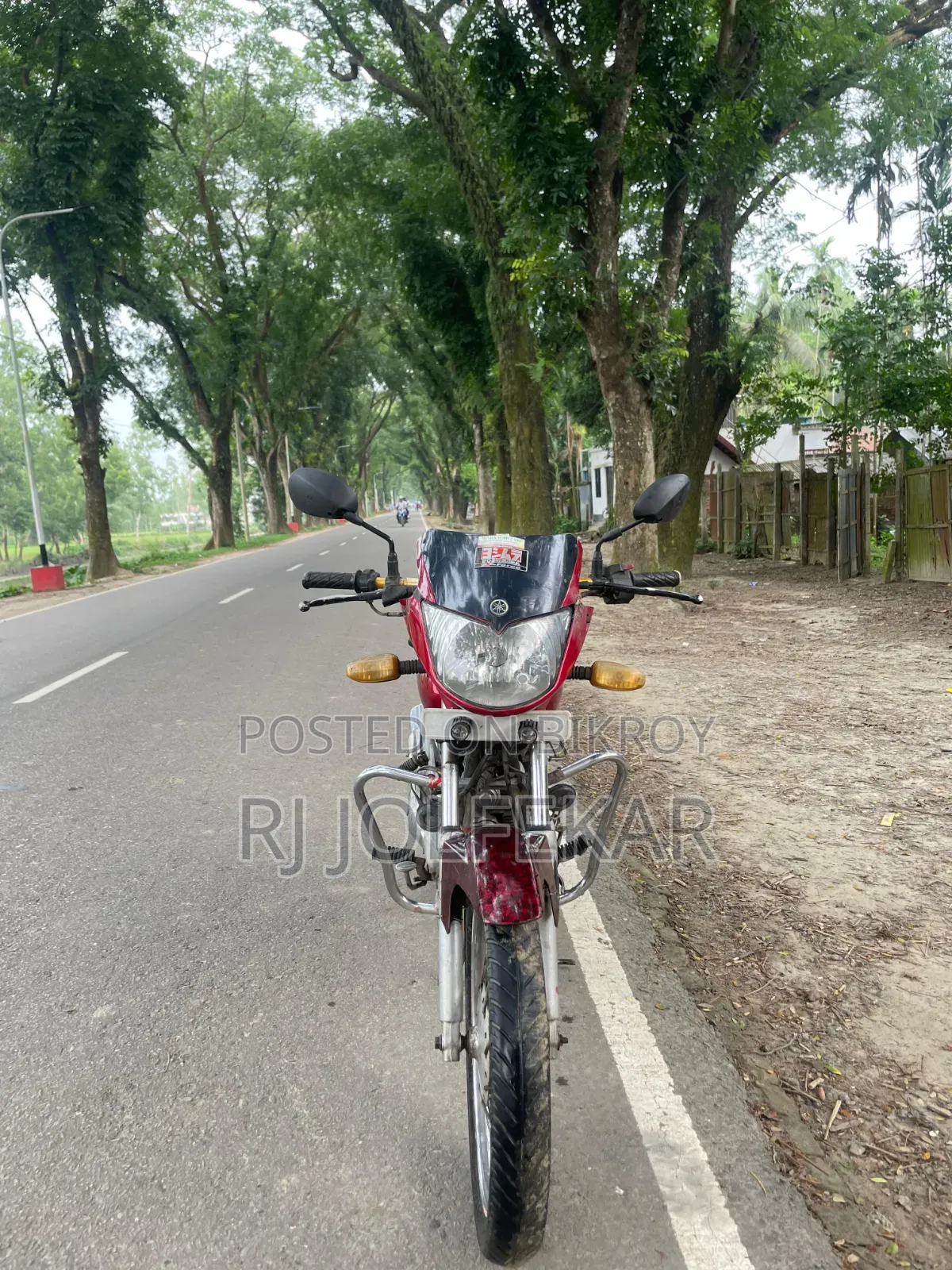 Yamaha 2006 Red
